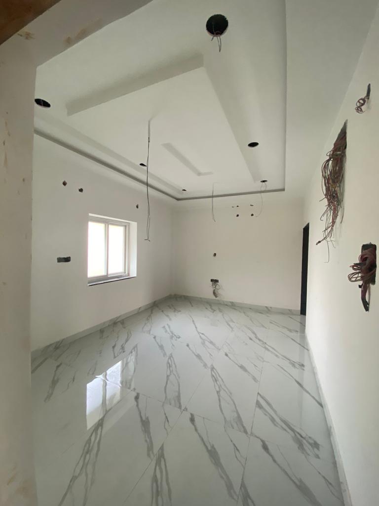 3 BHK Flat for sale in Sa